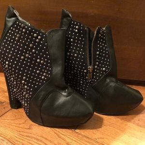 Sam Eldeman S-Zoyla Bootie